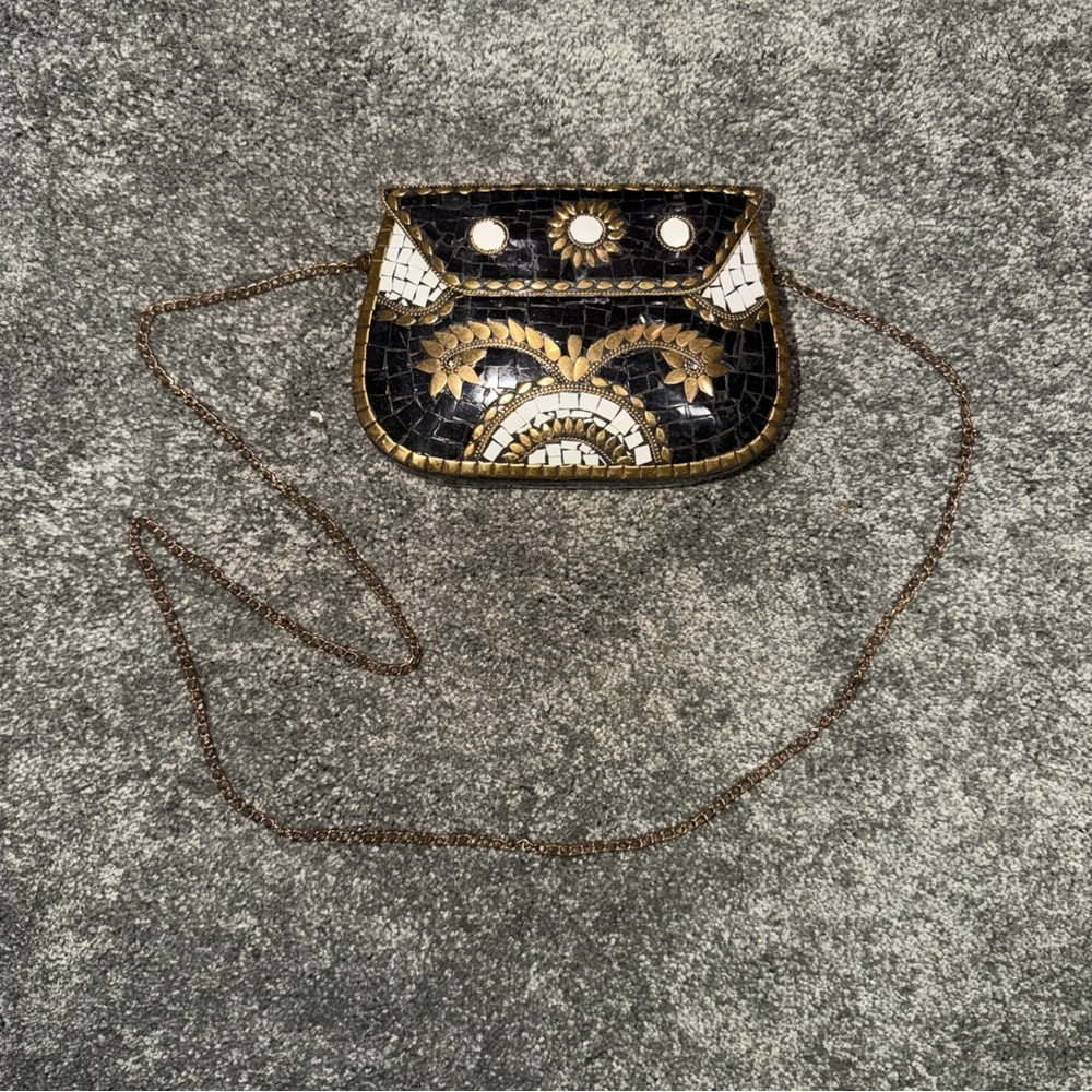 Antik Kraft Black and Gold Mosaic Clutch
